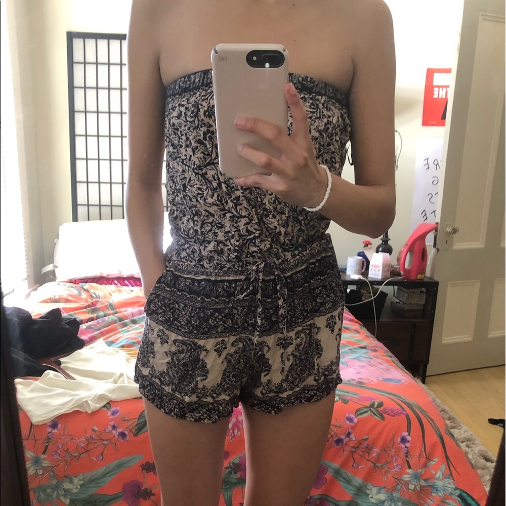 Neutral Print Strapless Romper